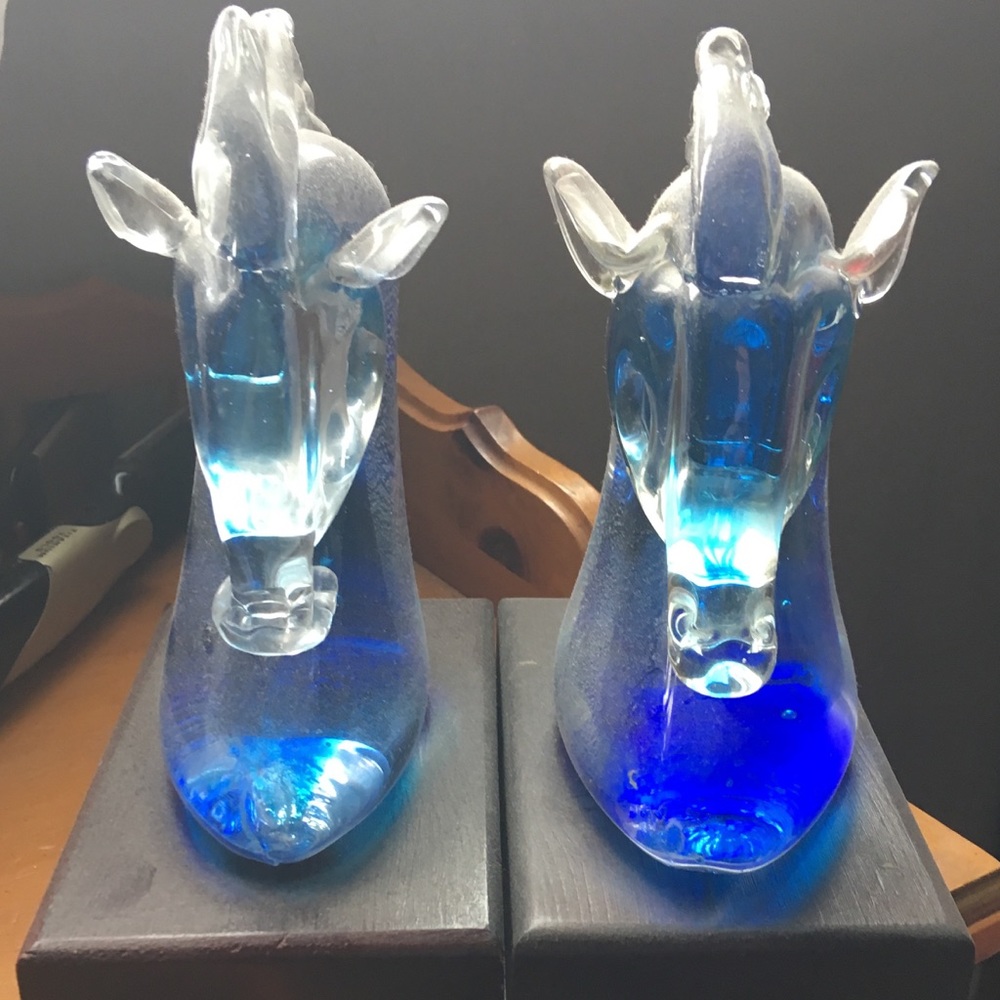 Horses book holders